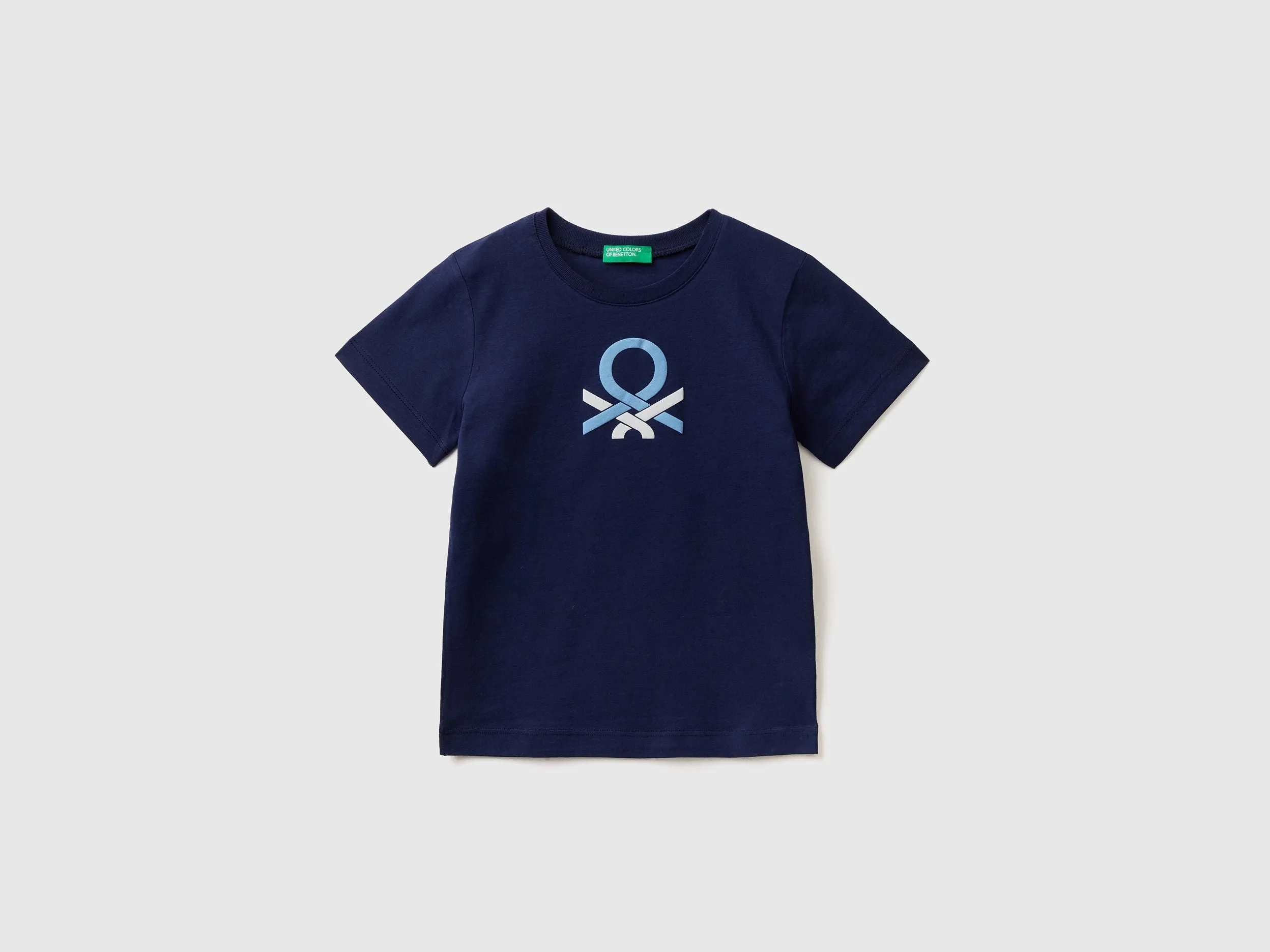 100% organic cotton t-shirt with logo