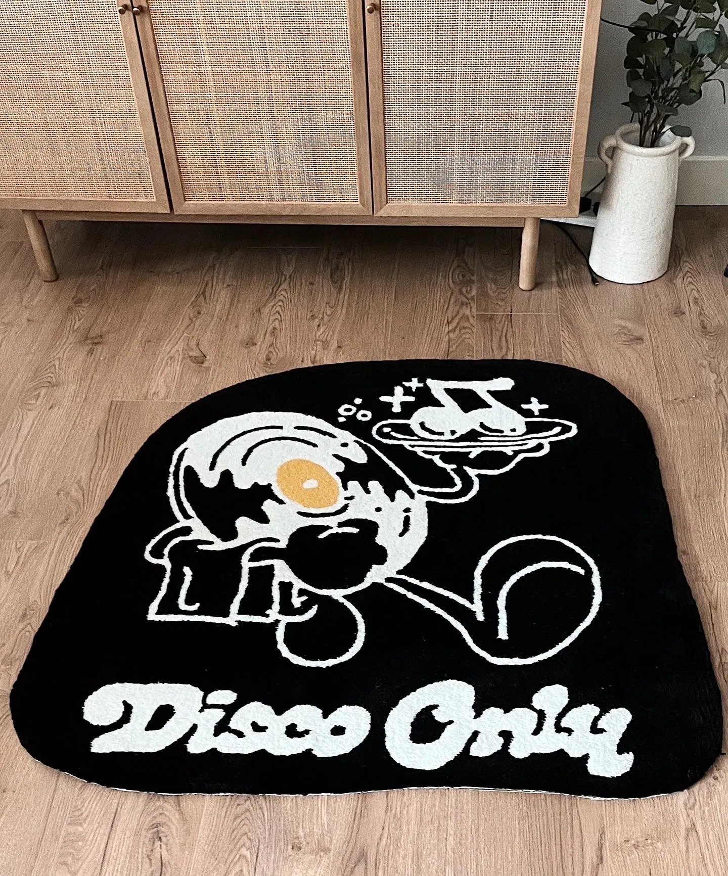 DISCO ONLY 'Play It Twice V2' Hand Tufted Rug