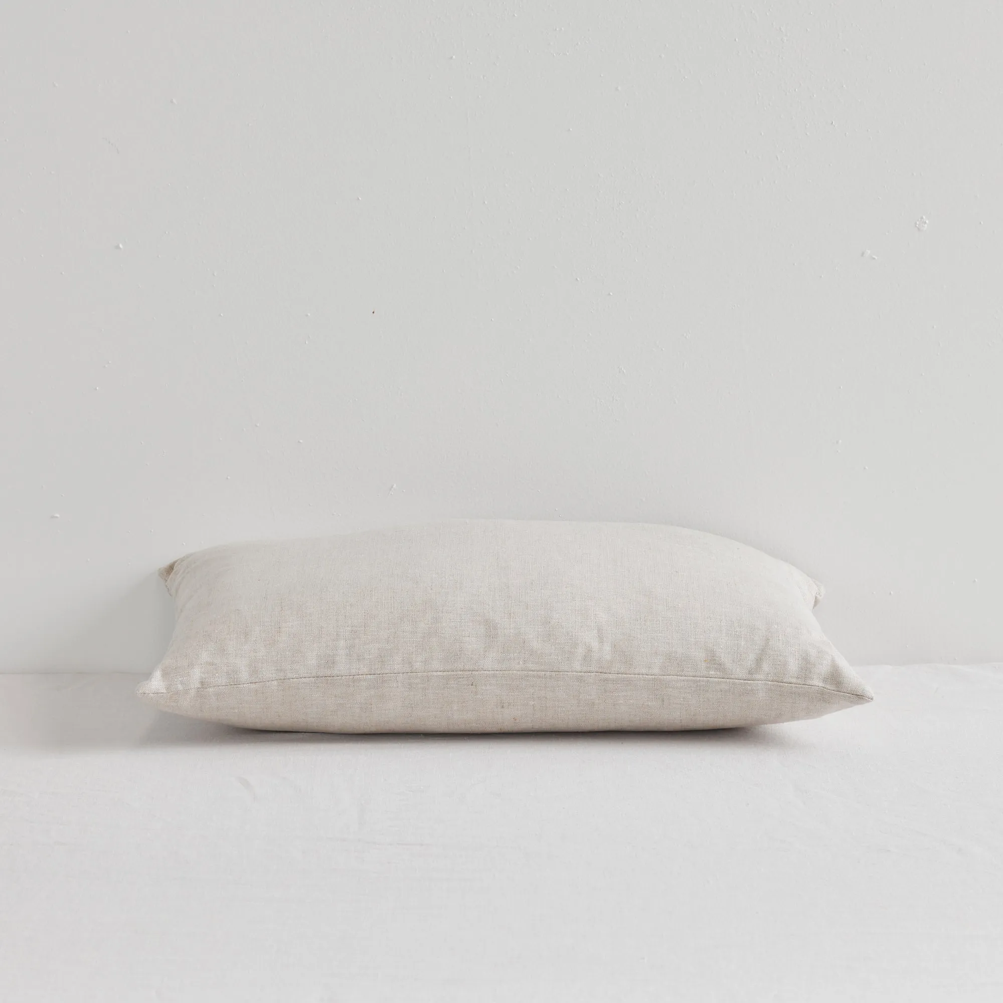 Jasper V2 Linen Cushion - Natural - 30x50cm