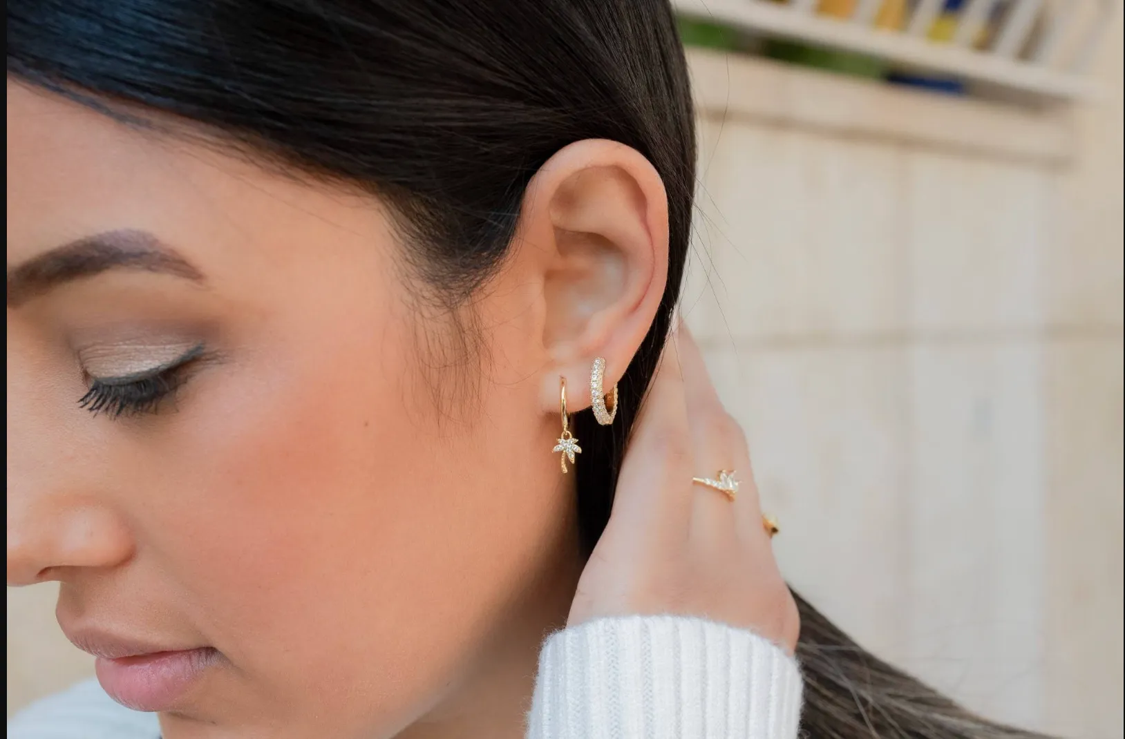 LAILA HOOP EARRINGS