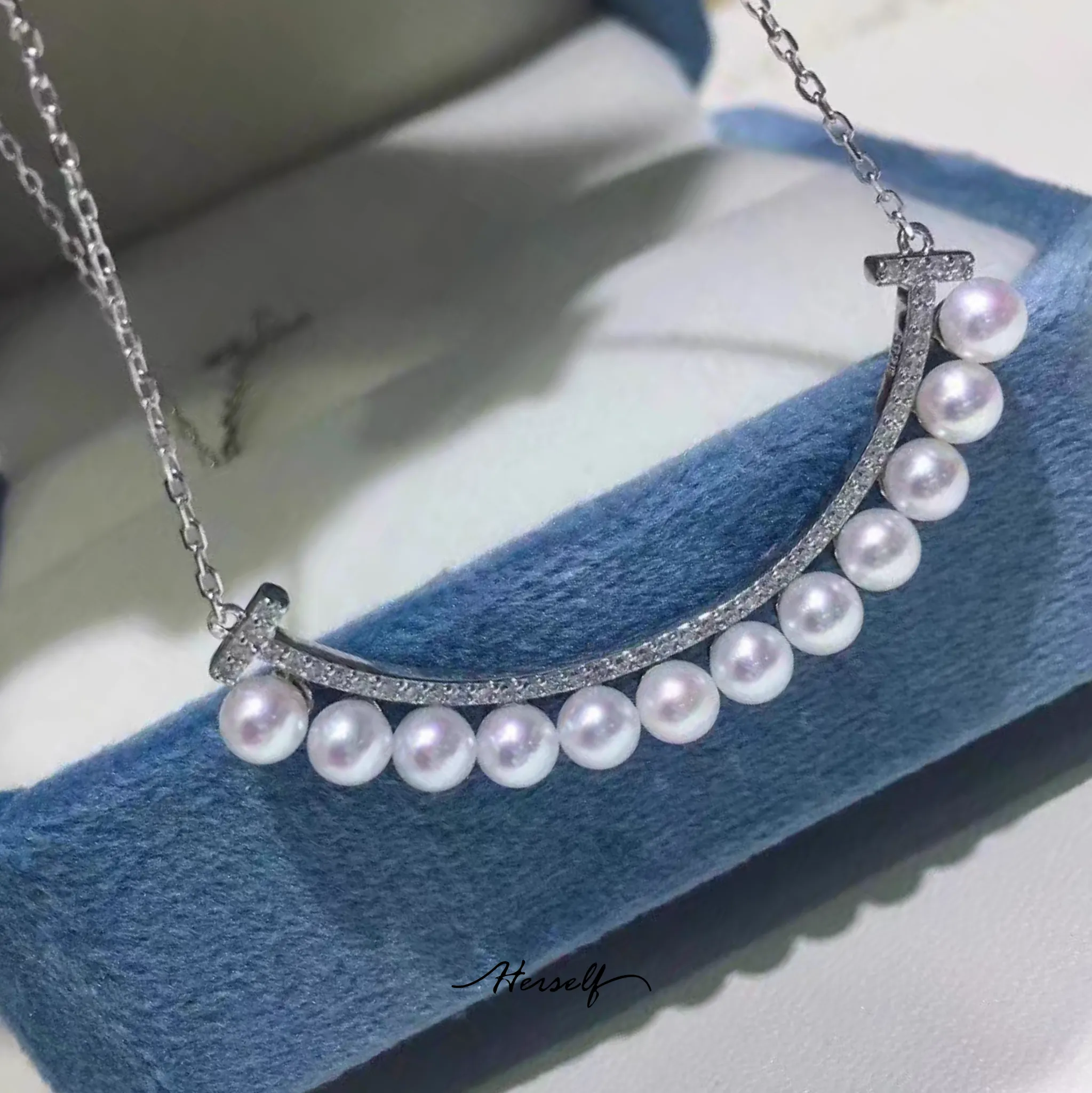 Radiant Smile 12-Pearl Akoya Silver Necklace